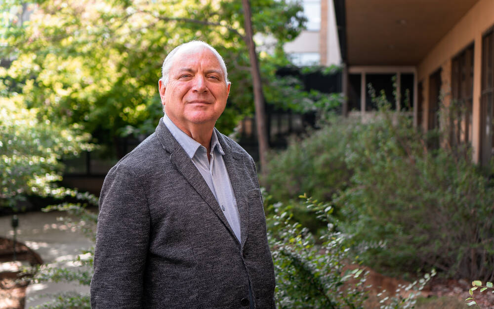 Thompson spotlight social 1