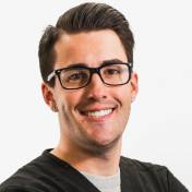 Ryan russi headshot social 1